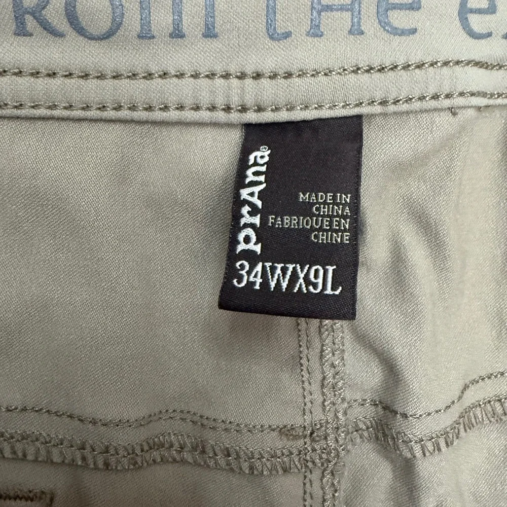 prAna Brion Shorts Mens 34 Gray Hiking Outdoor Stretch Zion M3BRIO113 9 Inseam